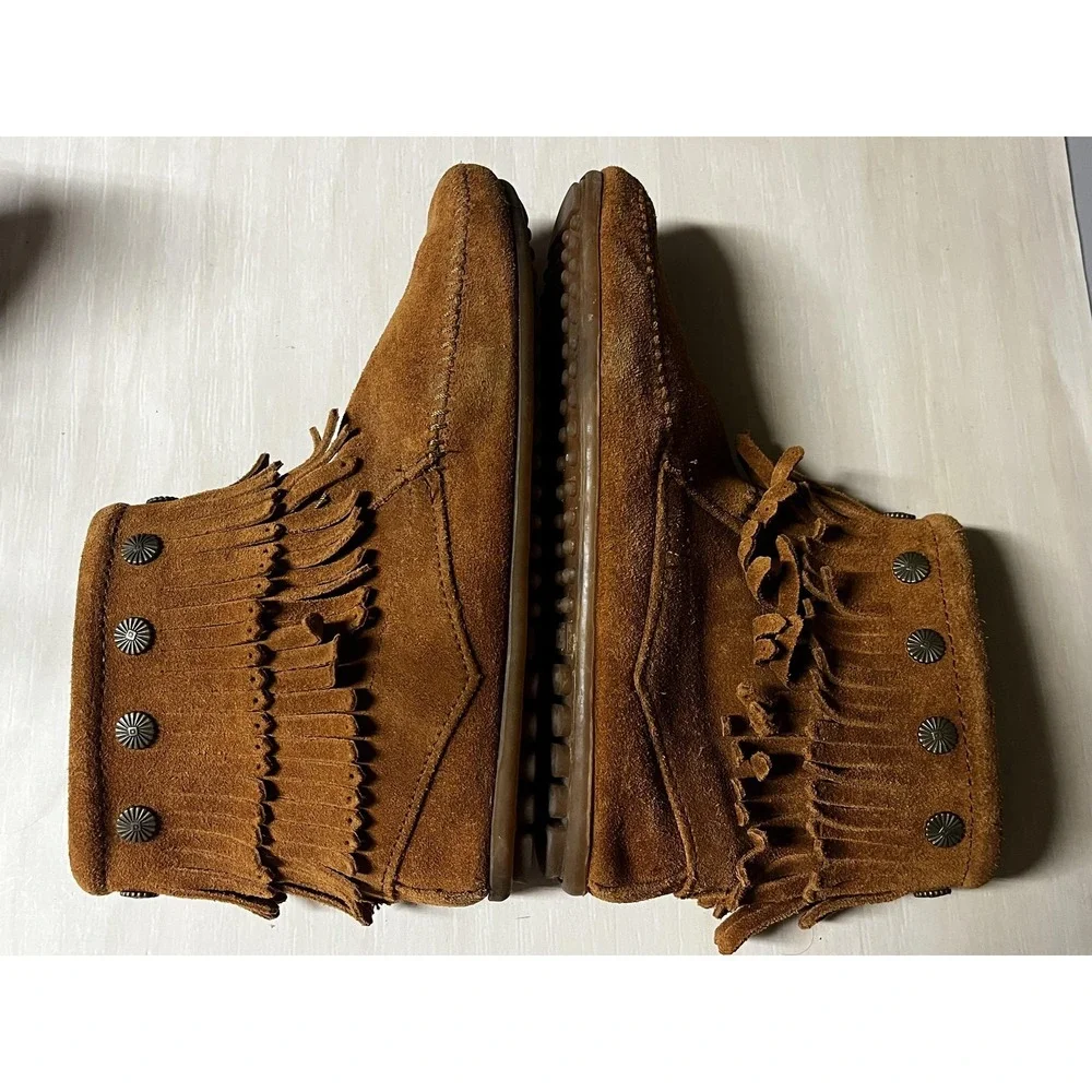 Minnetonka Boots Womens Size 9 Brown Suede Fringe Ankle Moccasin Booties 692